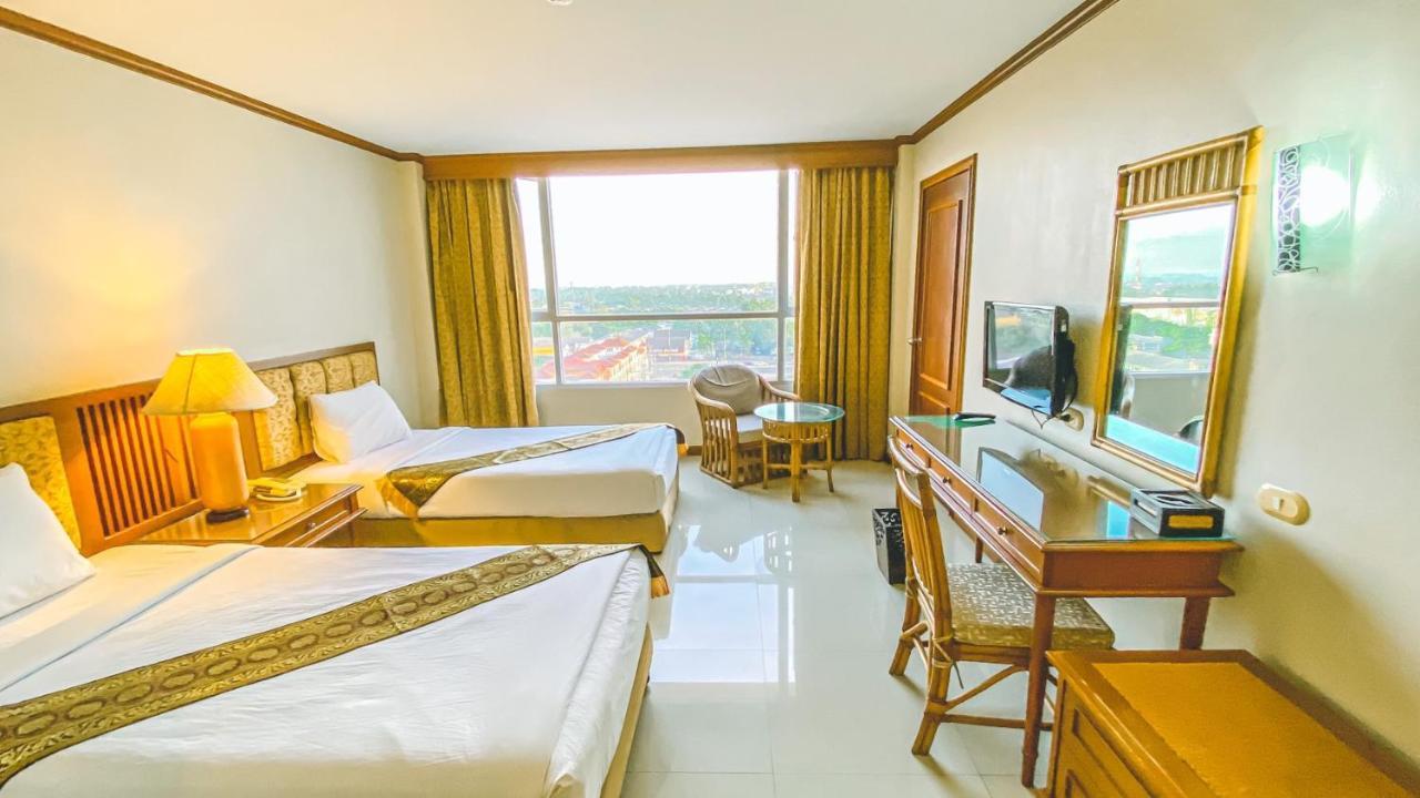 K Park Grand Hotel Sha Plus Certified Σούρατ Τανί Εξωτερικό φωτογραφία