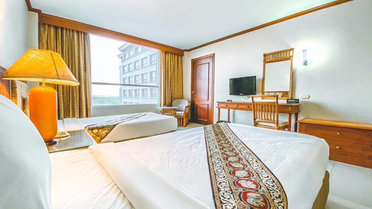K Park Grand Hotel Sha Plus Certified Σούρατ Τανί Εξωτερικό φωτογραφία