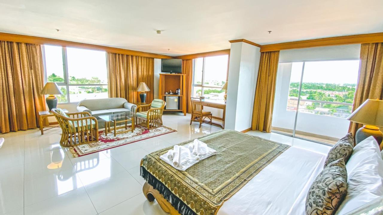 K Park Grand Hotel Sha Plus Certified Σούρατ Τανί Εξωτερικό φωτογραφία